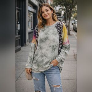 Haptics Long Sleeve Dolman Patchwork Sweatshirt Loose Fit Tie-dye Leopard Size S